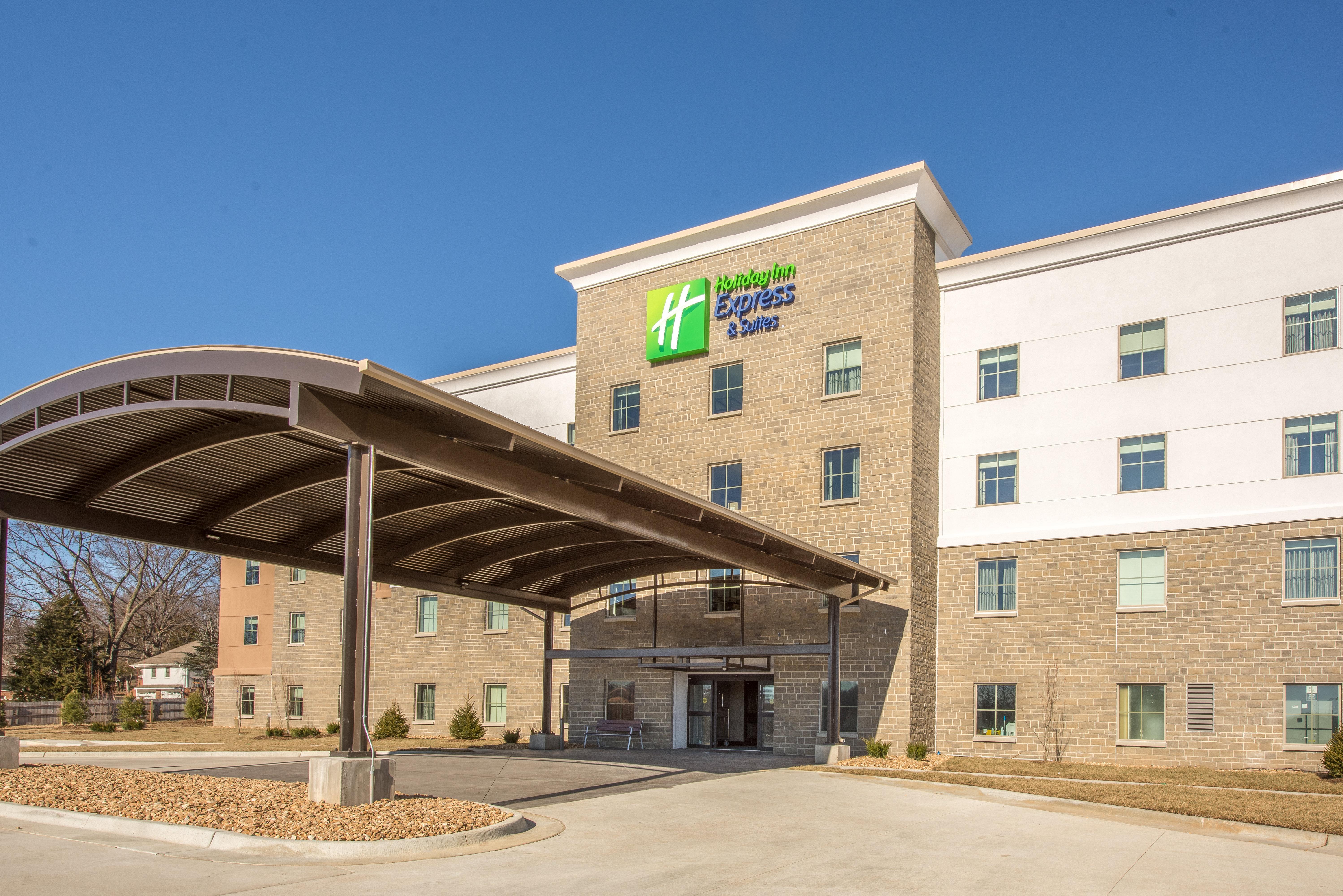 Holiday Inn Express Shawnee, An Ihg Hotel Экстерьер фото